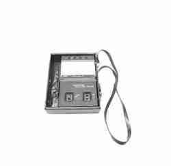 MEDIDOR DE AISLAMIENTO ANALOGO 500 VDC MARCA TIF MODELO IT 990