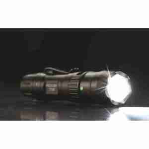 Linterna LED Pelican 7100