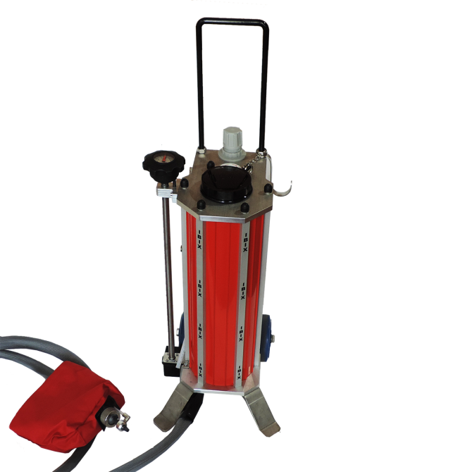 EQUIPO DE SANDBLASTING CON CORRO DE ARENA IBIX Trilogy 9